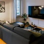 Apartment Geraeumiges - Zentral Und Nahe Der Berner Altstadt Bern