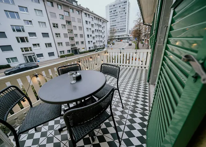 Geraeumiges - Zentral Und Nahe Der Berner Altstadt *